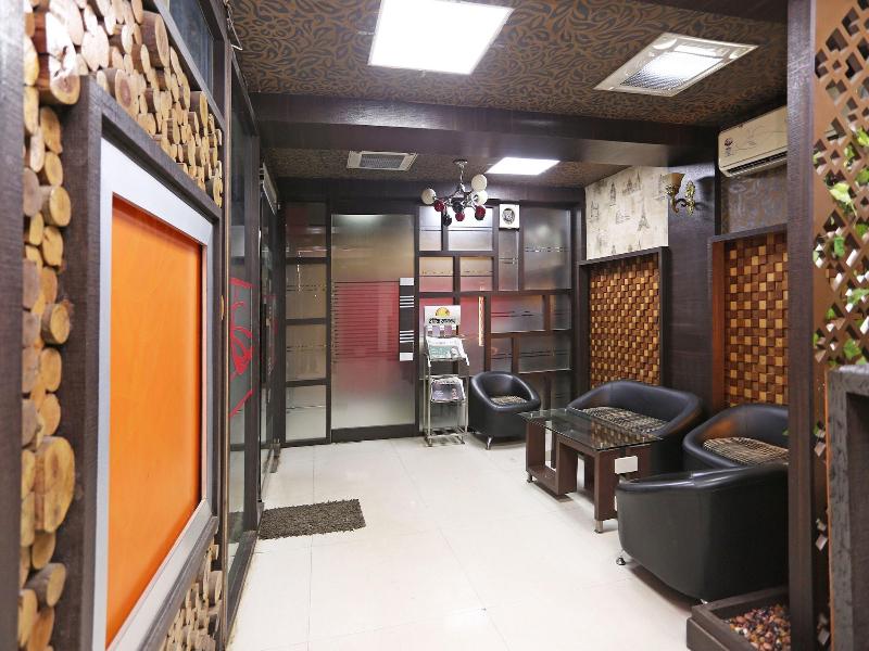 4312 Hotel Park Street image