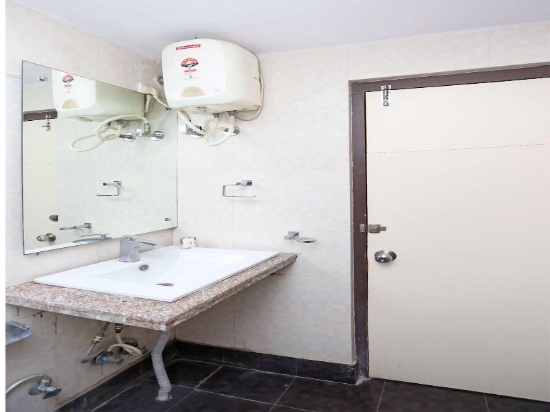 4312 Hotel Park Street image