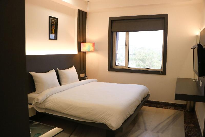 Hotel Madhushree image