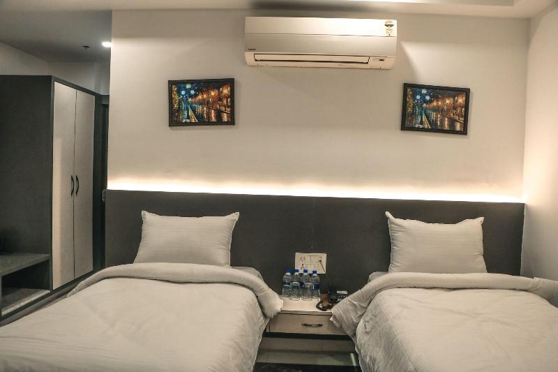 Hotel Madhushree image