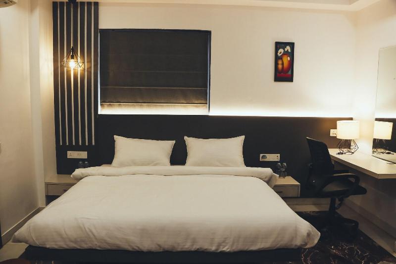 Hotel Madhushree image