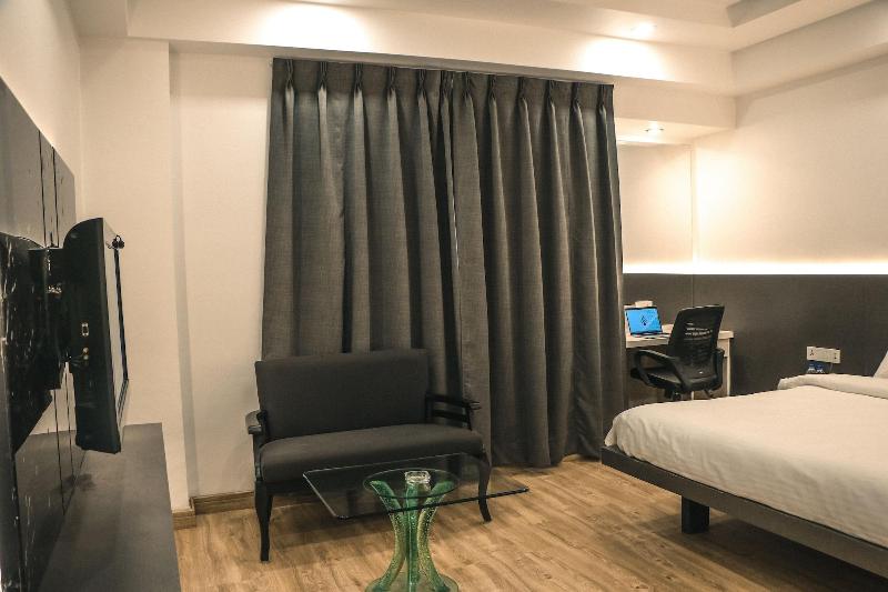 Hotel Madhushree image