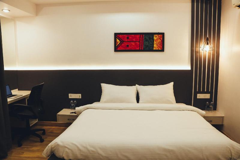 Hotel Madhushree image