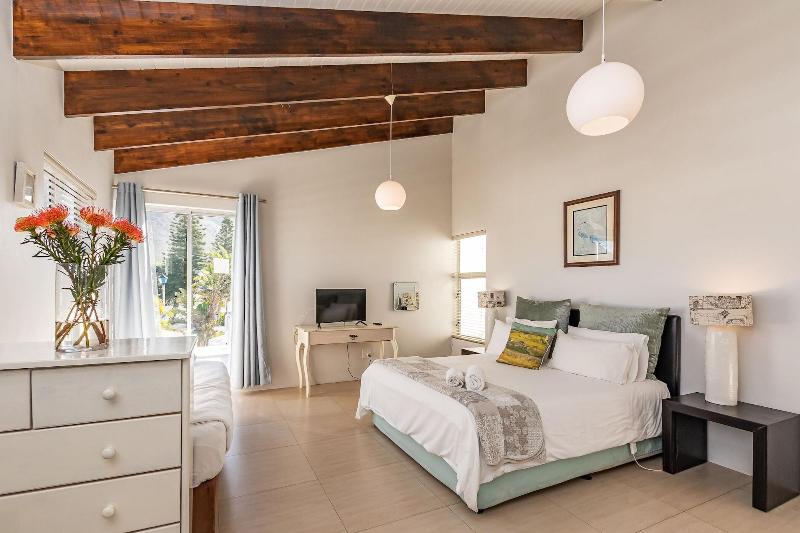 Admiralty B&B image