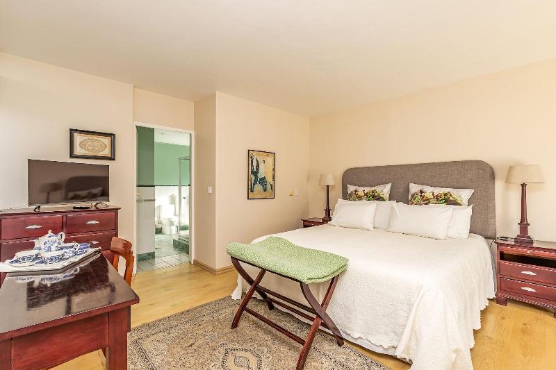 Admiralty B&B image
