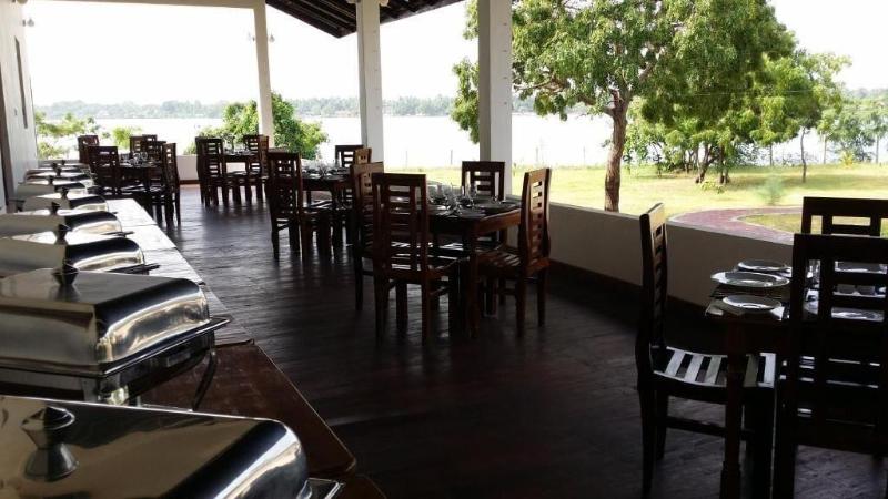 Hotel Naaval