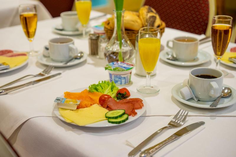 Confour Hotel image