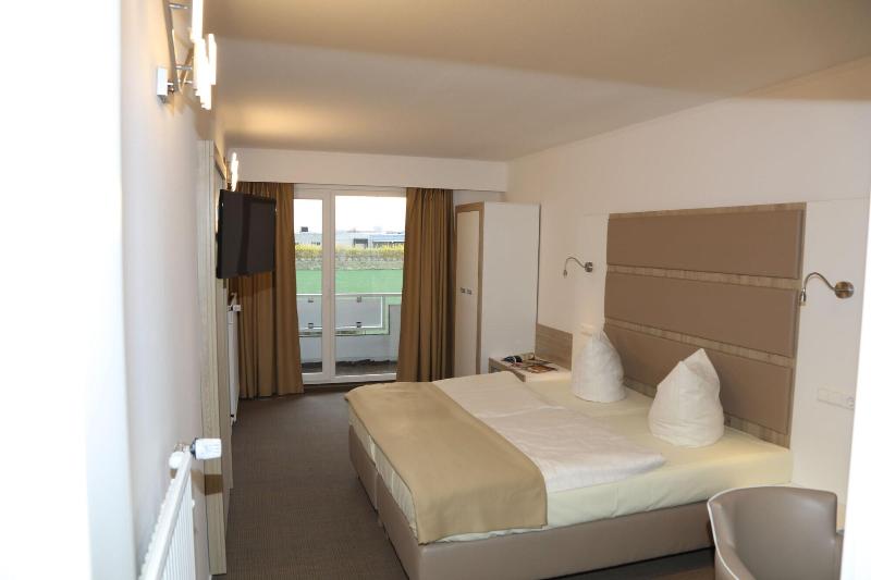Confour Hotel image