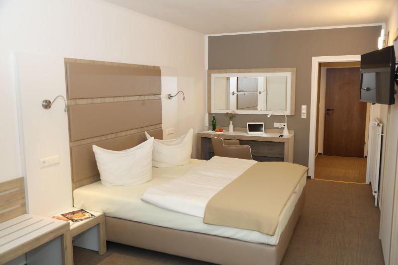 Confour Hotel image