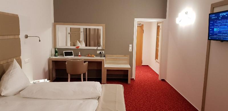 Confour Hotel image
