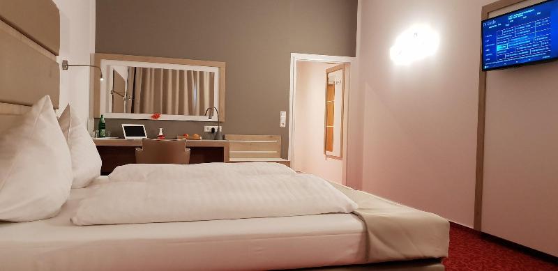 Confour Hotel image