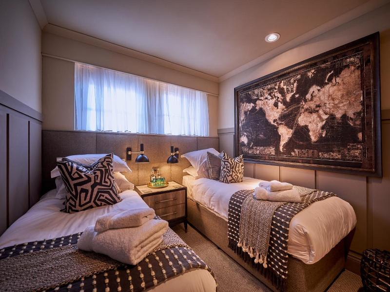 The Elms Hotel And Spa image