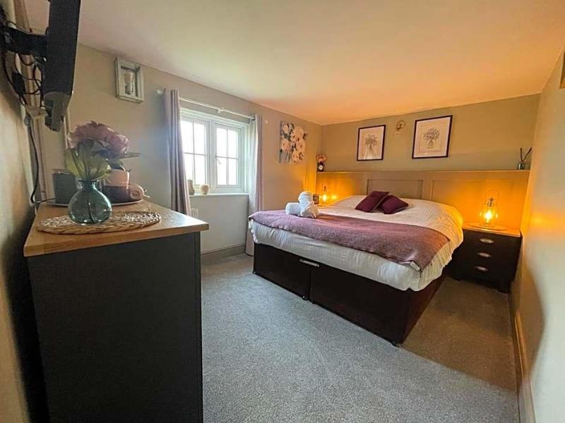 The Windmill Inn image