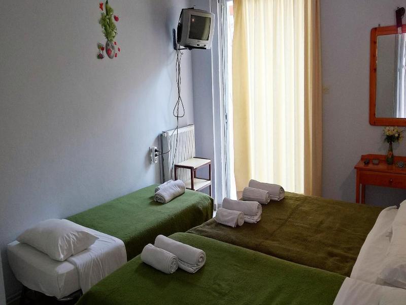 Hotel Galaxias image