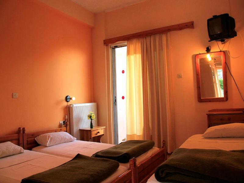 Hotel Galaxias image