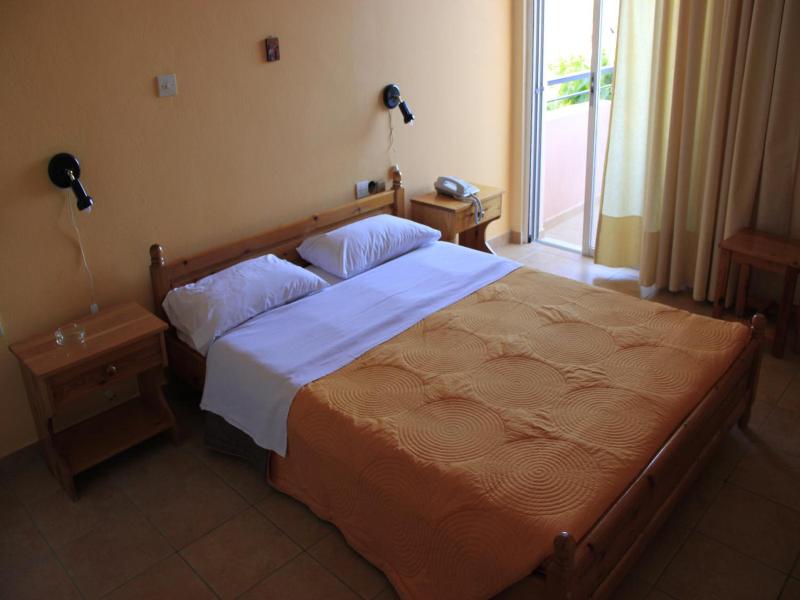 Hotel Galaxias image