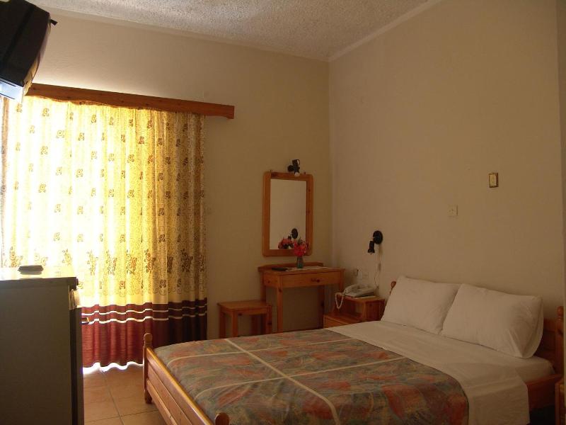 Hotel Galaxias image