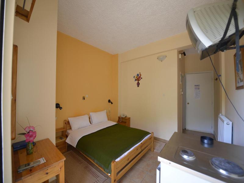 Hotel Galaxias image