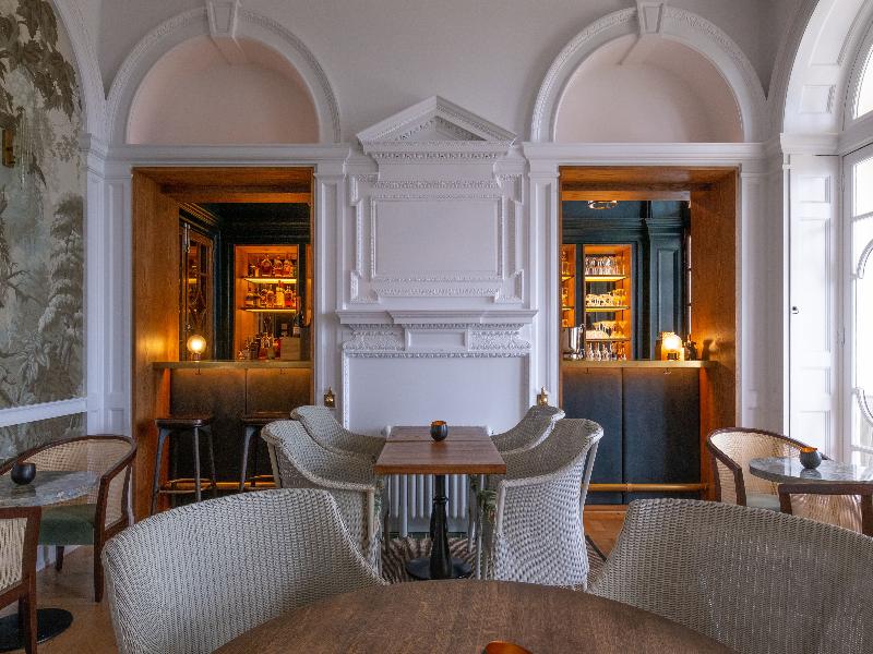 Fowey Hall image