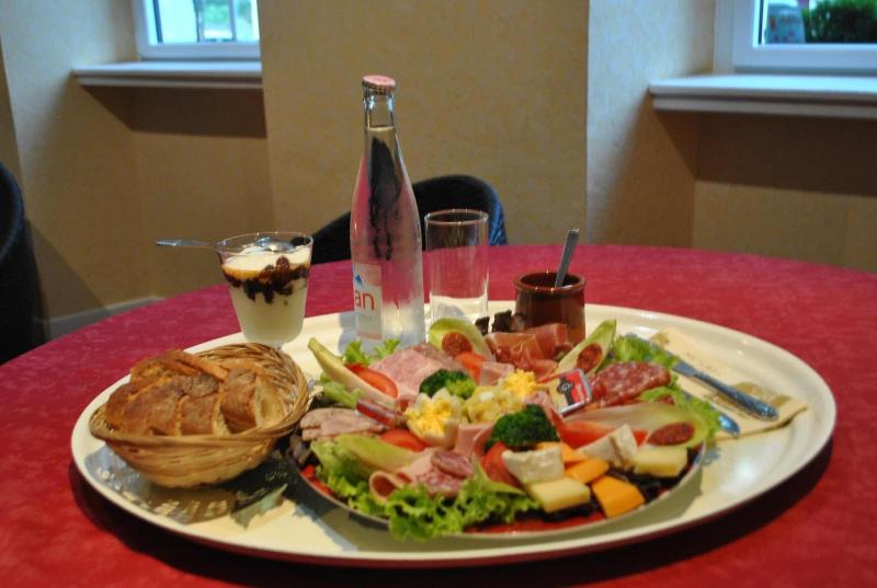 Auberge Du Porche image