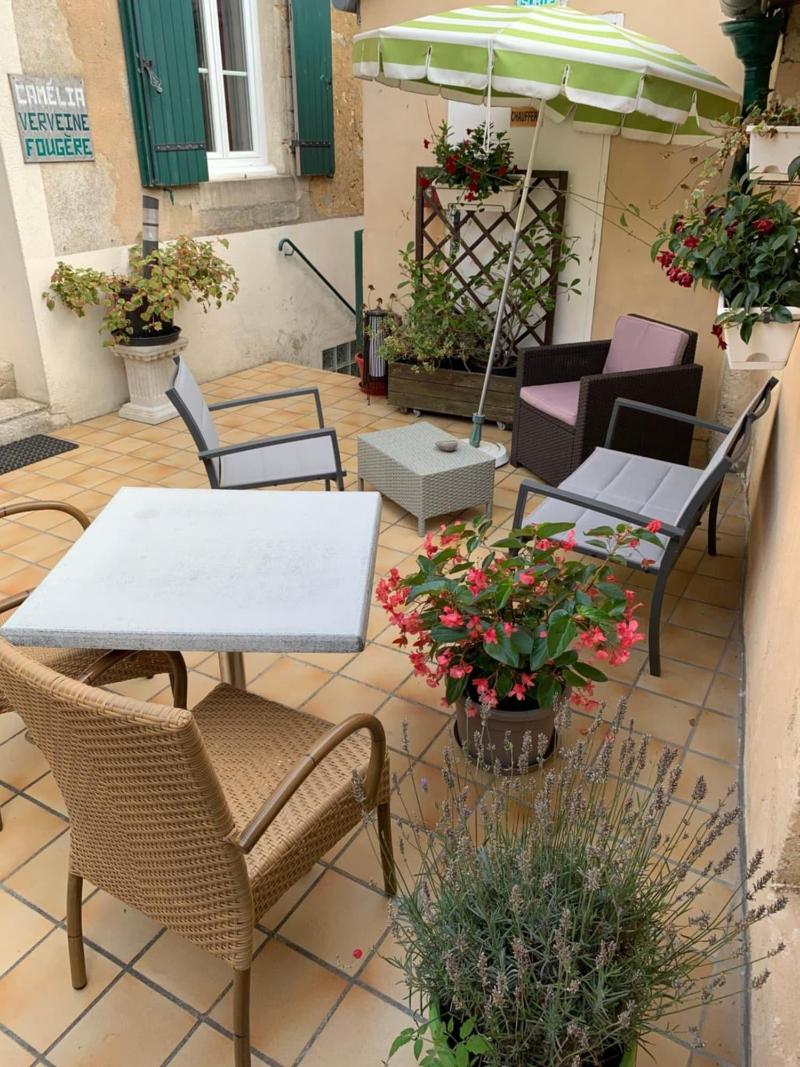 Auberge Du Porche image