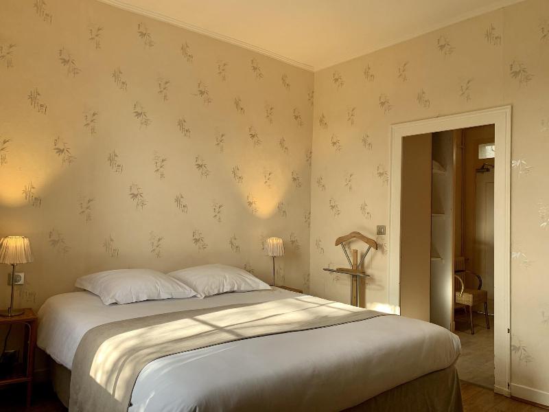 Auberge Du Porche image