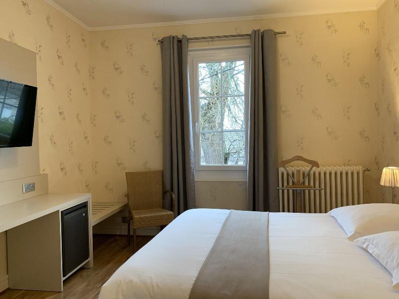 Auberge Du Porche image