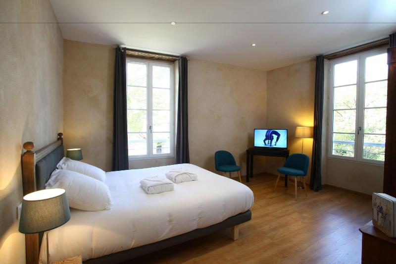 Le Castel Pierre De Lagraulet image