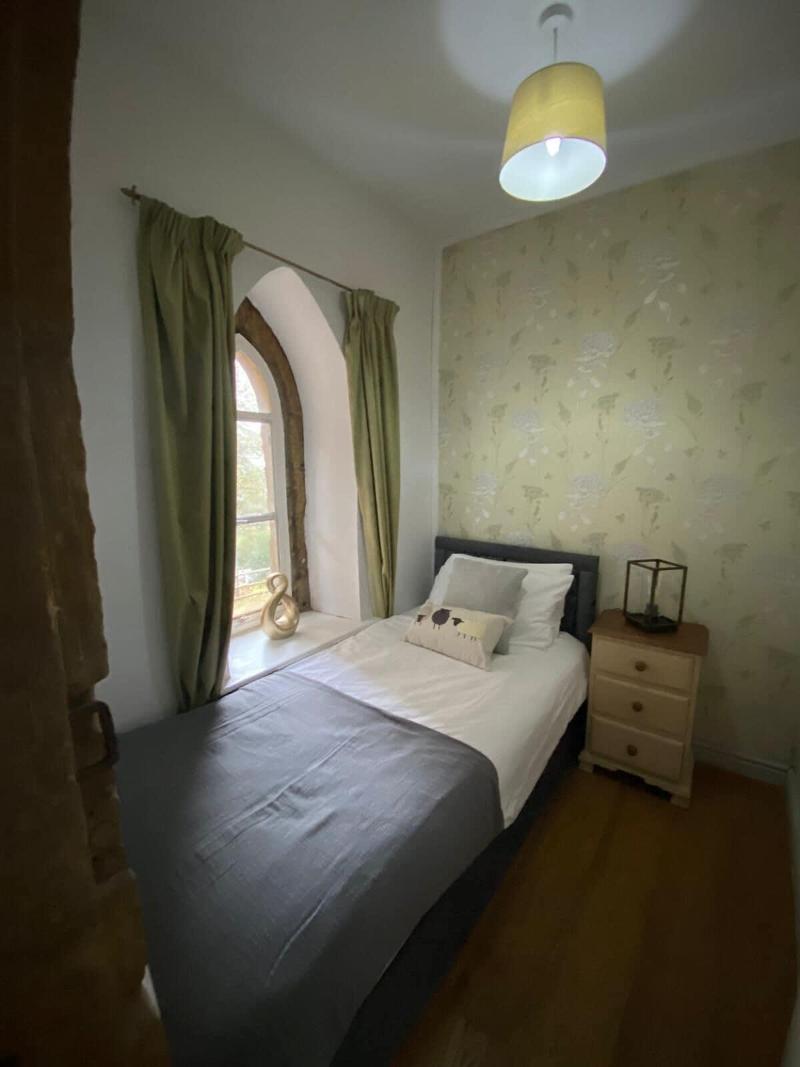 Castle At Edgehill image