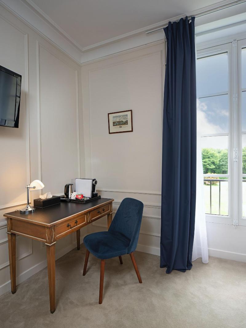 Mathieu Kergourlay Hôtel de Boisgelin image