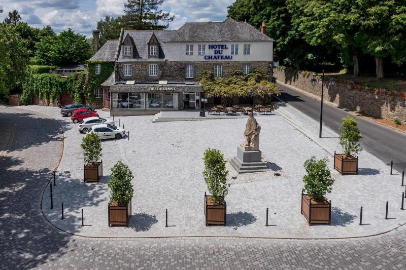 Hotel Du Chateau image