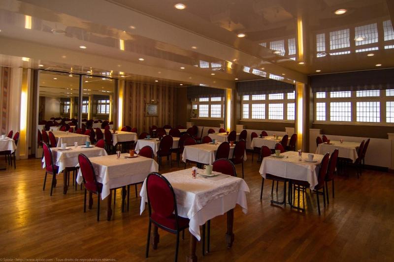 Hotel Du Chateau image