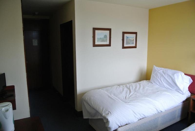Pelham Hotel image