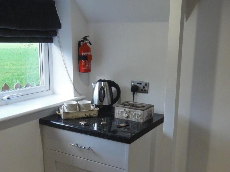 Laburnum Cottage Guest House image