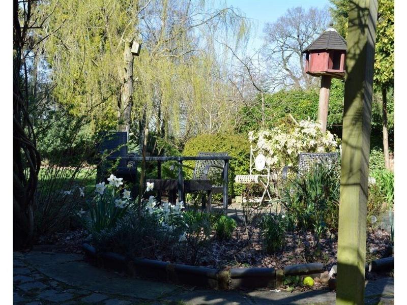 Laburnum Cottage Guest House image