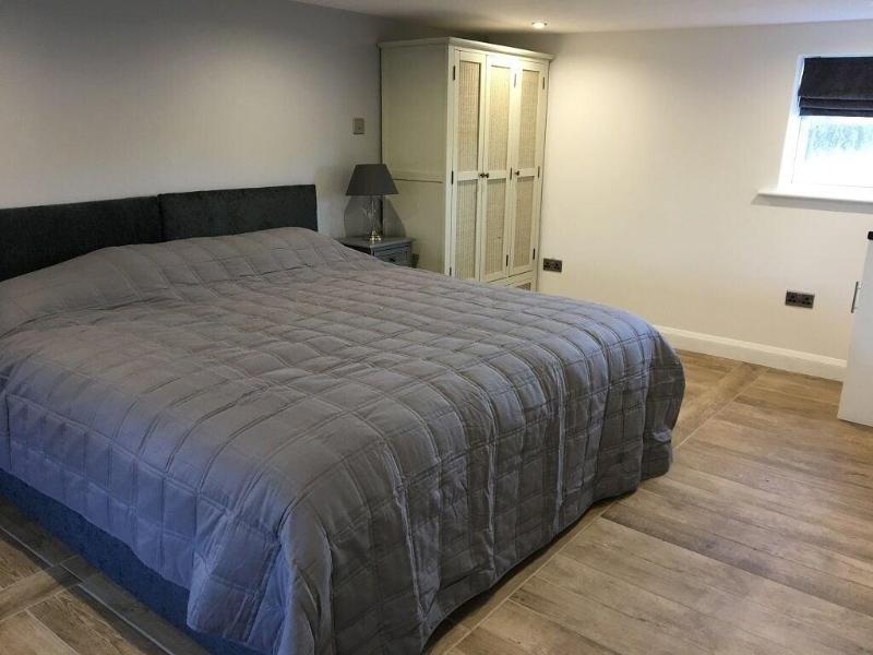 Laburnum Cottage Guest House image