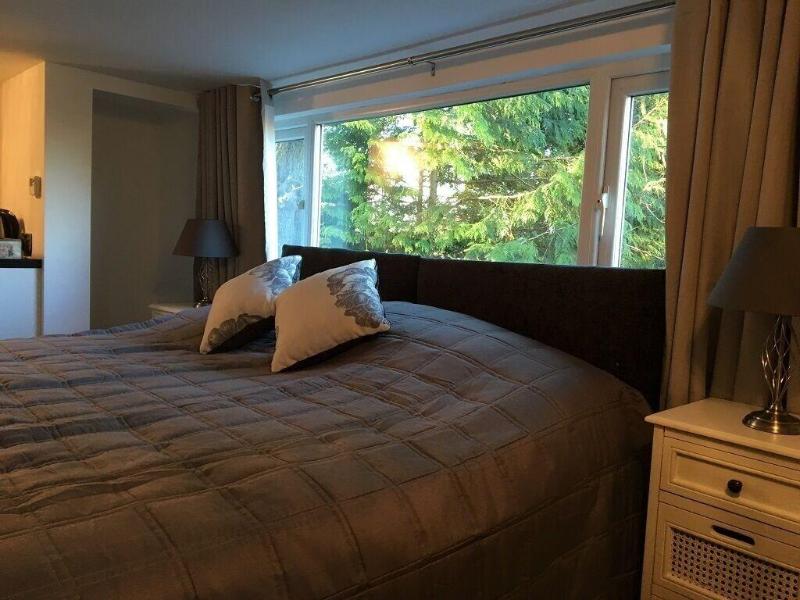 Laburnum Cottage Guest House image