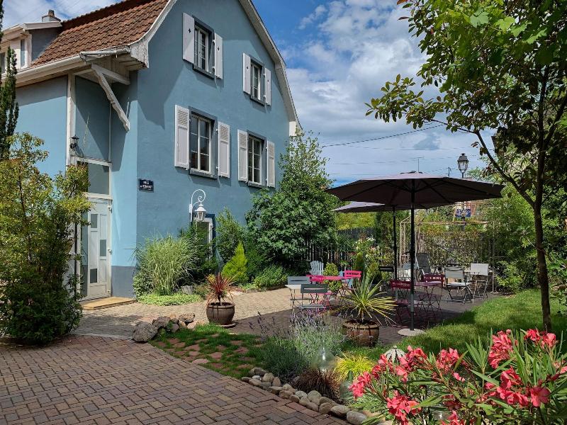 Le Domaine Des Remparts image