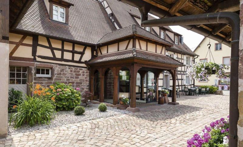 Hotel Restaurant Spa Cheval Blanc Lembach image