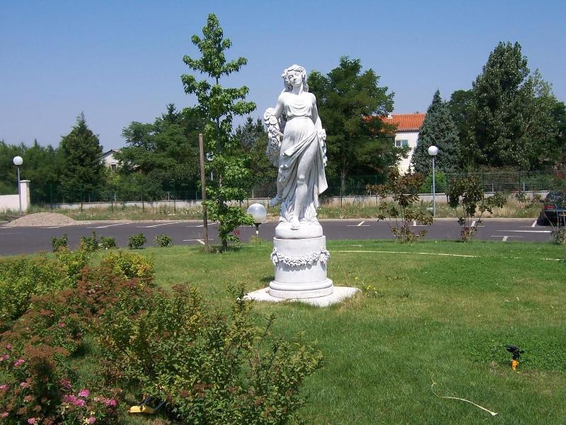 Artemis Hotel Restaurant image