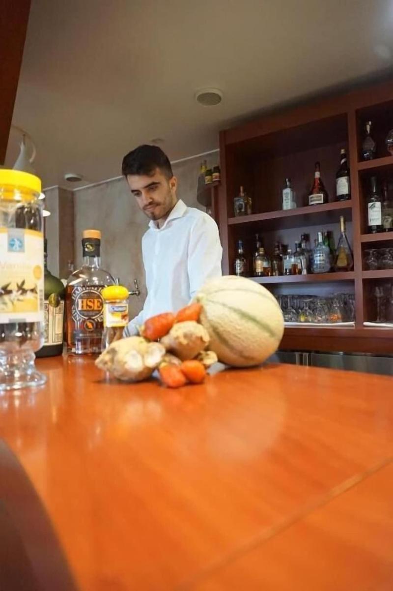 Artemis Hotel Restaurant image