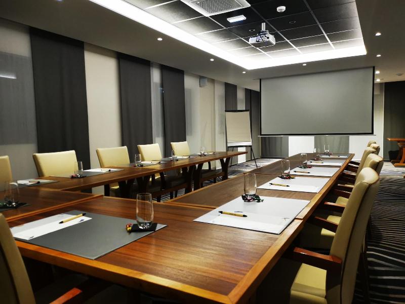 Artemis Hotel Restaurant image