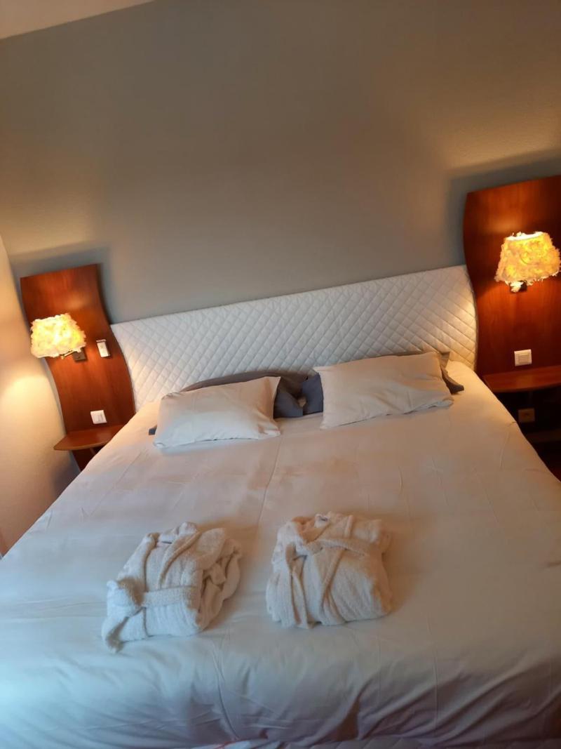 Artemis Hotel Restaurant image