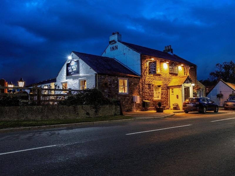 The Holly Hill Inn — general view
