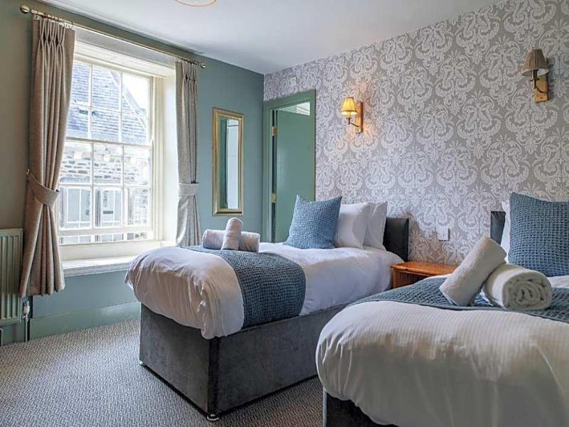 Black Lion Hotel image