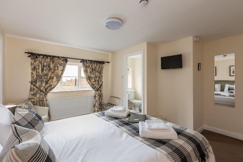 The Royal Oak Inn image