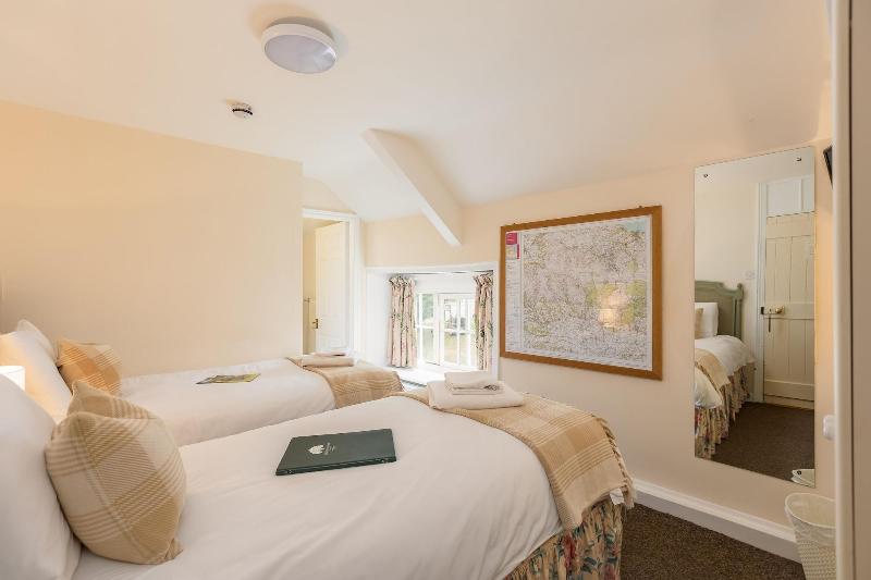 The Royal Oak Inn image