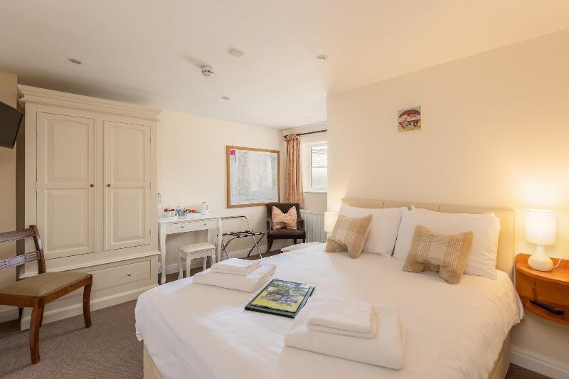 The Royal Oak Inn image