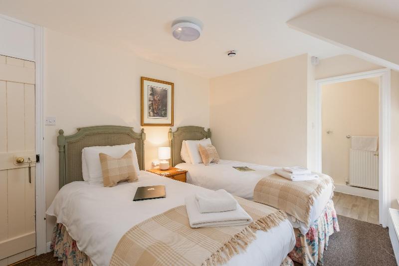 The Royal Oak Inn image