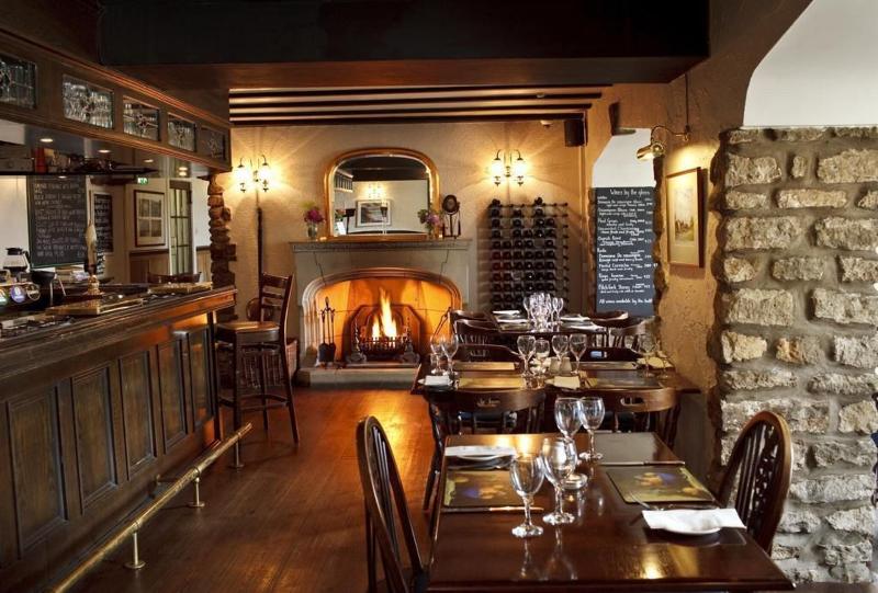 The Horseshoe Inn image